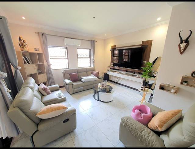 3 BEDROOM TOWNHOUSE FOR SALE IN MONTANA TUINE